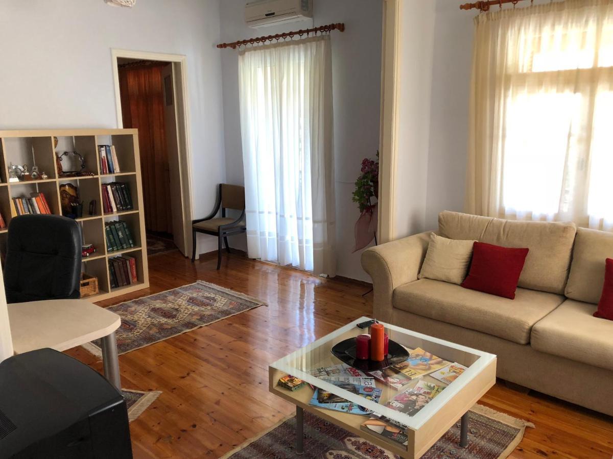 Martha IV Apartment Amaliada ภายนอก รูปภาพ